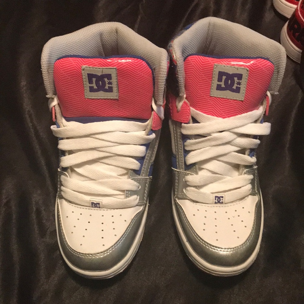 Multi-color DC Shoes Women’s Size 7 - Like New!